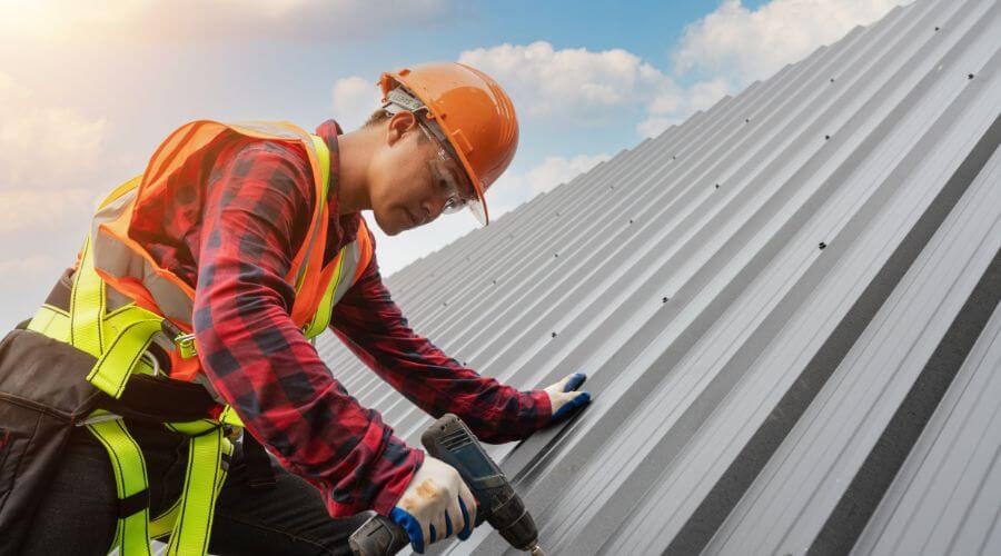 GAF certified roofer in Utica, MS